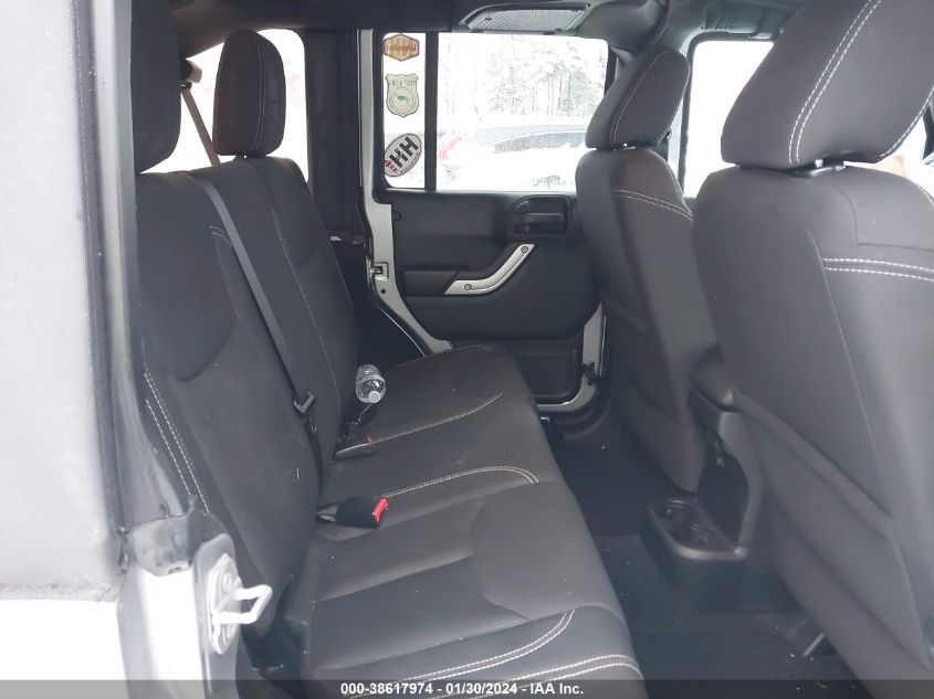 2016 JEEP WRANGLER UNLIMITED SAHARA - 1C4BJWEG2GL178564