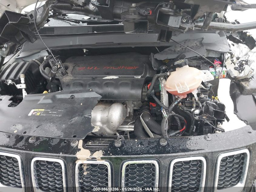 2018 JEEP COMPASS LATITUDE 4X4 - 3C4NJDBBXJT422936