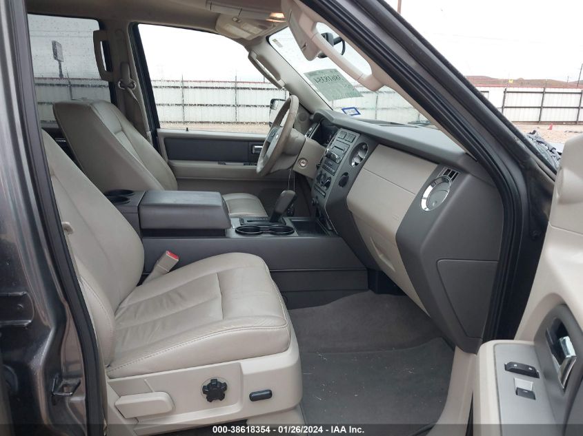2014 FORD EXPEDITION XLT/KING RANCH - 1FMJU1H55EEF00577