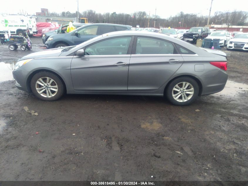 2013 HYUNDAI SONATA GLS - 5NPEB4AC5DH793630