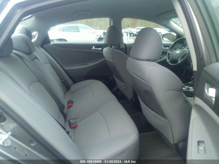 2013 HYUNDAI SONATA GLS - 5NPEB4AC5DH793630
