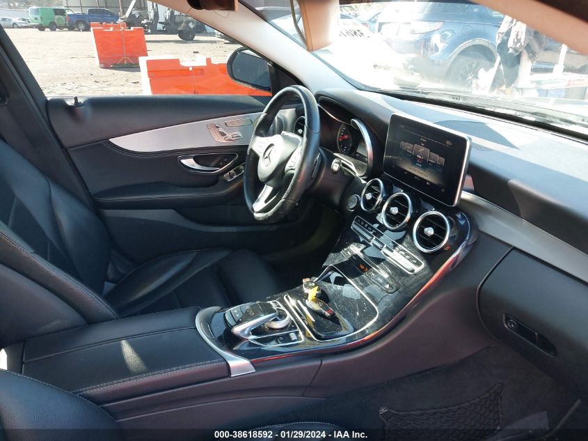 2016 MERCEDES-BENZ C 300 4MATIC/LUXURY 4MATIC/SPORT 4MATIC - 55SWF4KB8GU111467