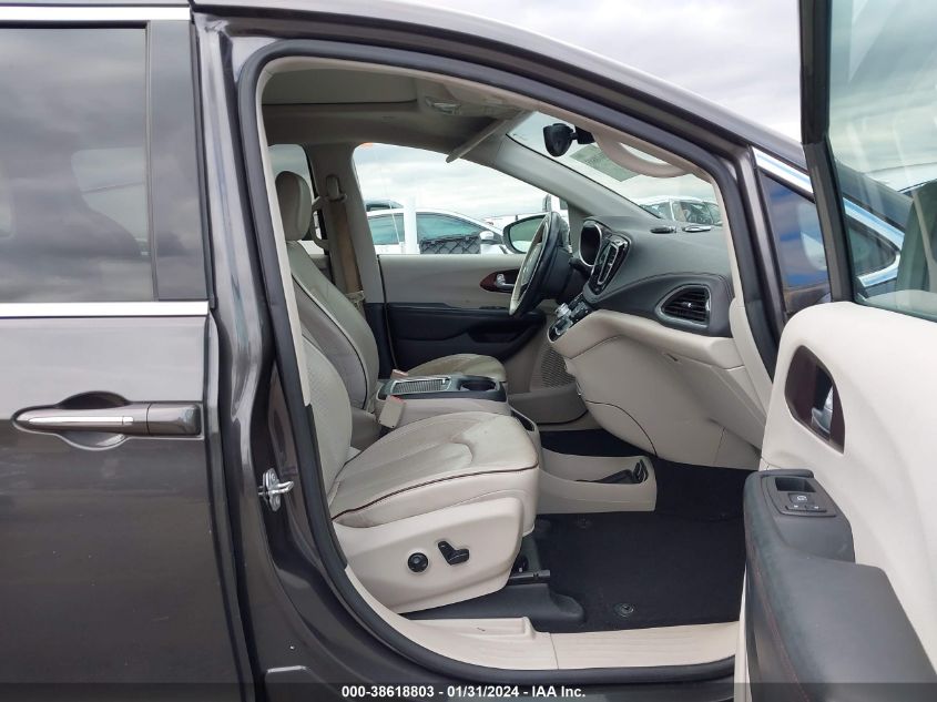 2017 CHRYSLER PACIFICA LIMITED - 2C4RC1GG8HR727542