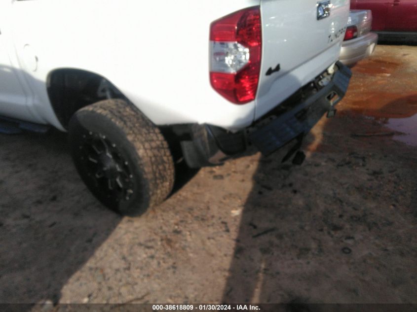 2020 TOYOTA TUNDRA CREWMAX SR5/CREWMAX TRD P - 5TFDY5F1XLX924447