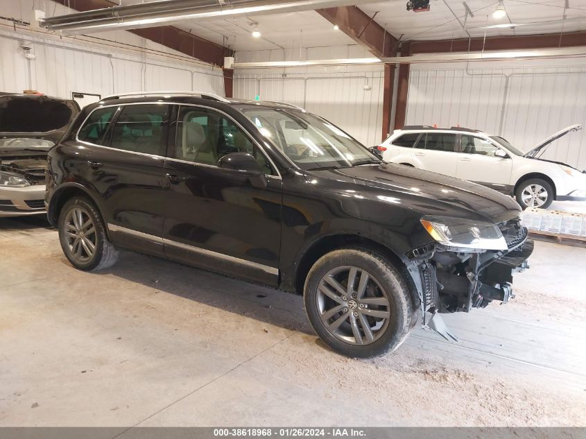 2015 VOLKSWAGEN TOUAREG V6 LUX - WVGEF9BP9FD007139