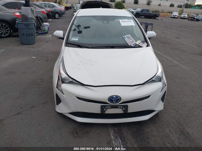 2018 TOYOTA PRIUS TWO - JTDKBRFUXJ3064922