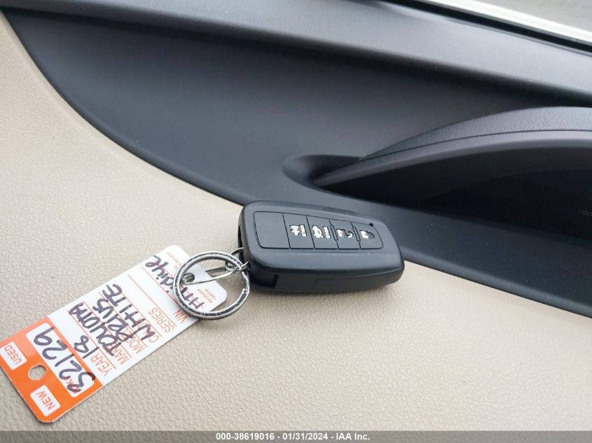 2018 TOYOTA PRIUS TWO - JTDKBRFUXJ3064922