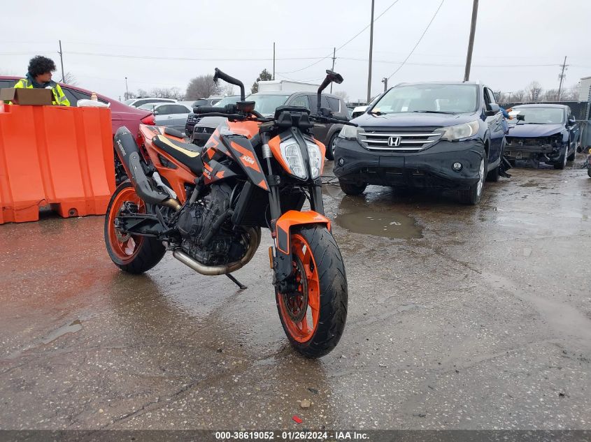 2022 KTM 890 DUKE R - VBKTU9406NM842405