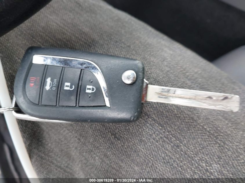 2018 TOYOTA CAMRY LE - JTNB11HK0J3030113