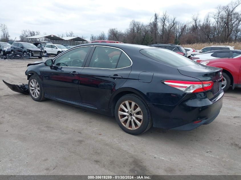 2018 TOYOTA CAMRY LE - JTNB11HK0J3030113