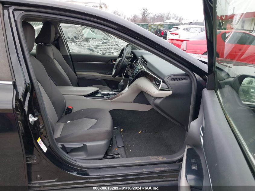 2018 TOYOTA CAMRY LE - JTNB11HK0J3030113