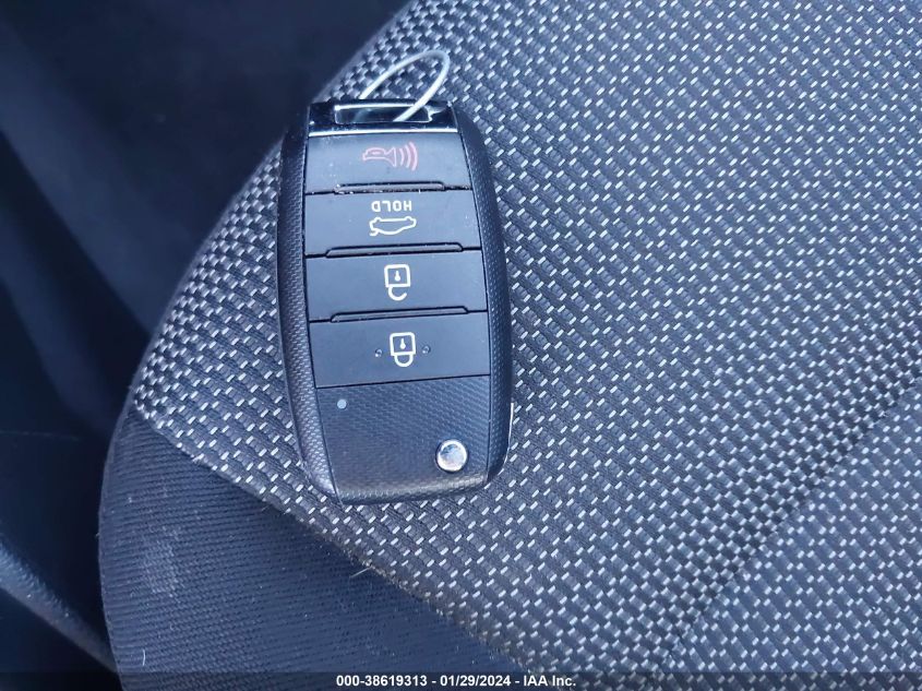 2017 KIA FORTE LX - 3KPFK4A79HE119210