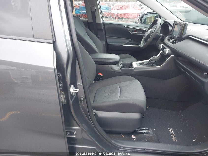 VIN 2T3P1RFV3LC084559 2020 TOYOTA RAV4 XLE