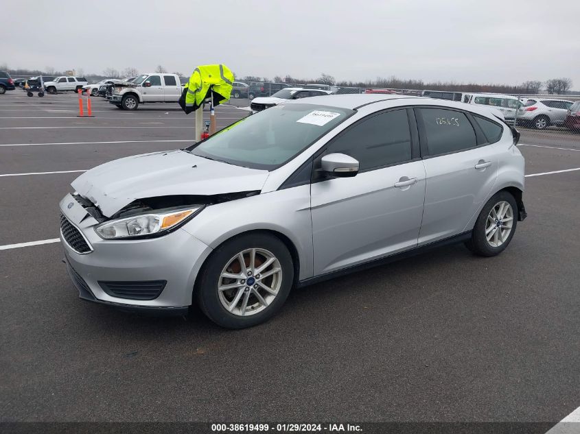 2015 FORD FOCUS SE - 1FADP3K26FL325276