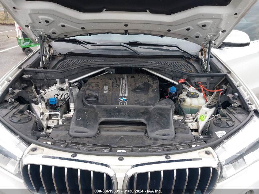 2018 BMW X5 XDRIVE35D - 5UXKS4C56J0Y20360