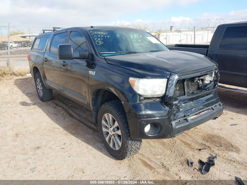 2013 TOYOTA TUNDRA CREWMAX SR5 - 5TFDW5F11DX289982