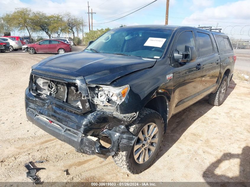 2013 TOYOTA TUNDRA CREWMAX SR5 - 5TFDW5F11DX289982