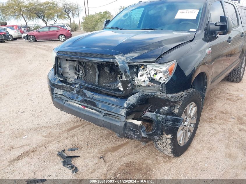 2013 TOYOTA TUNDRA CREWMAX SR5 - 5TFDW5F11DX289982