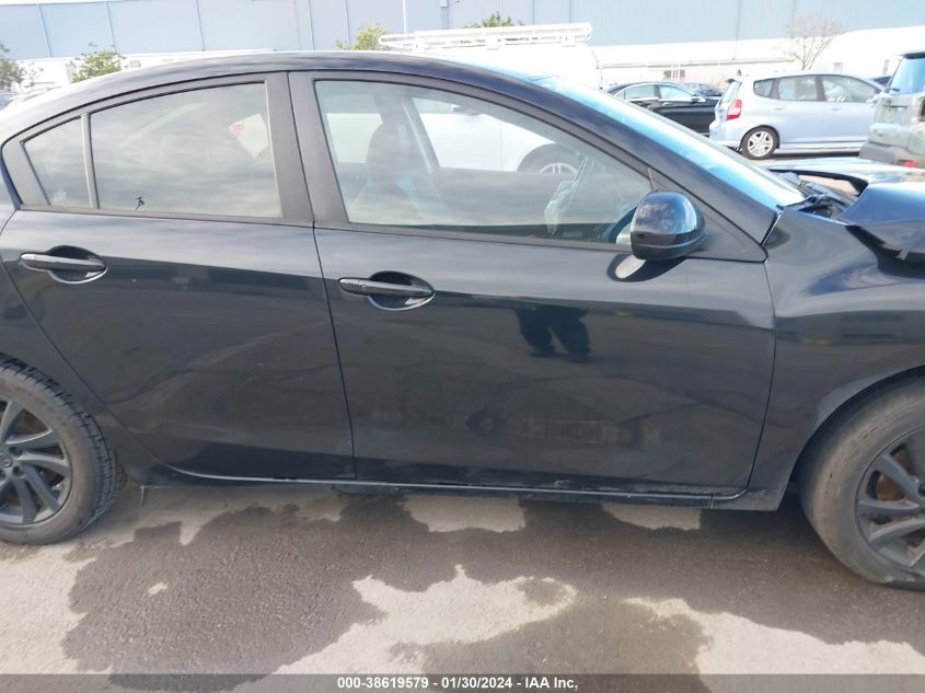 2013 MAZDA MAZDA3 I GRAND TOURING - JM1BL1WP6D1723507