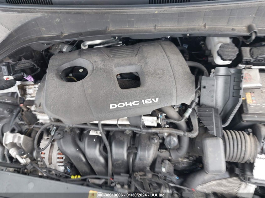 VIN KM8K12AA0MU647582 2021 HYUNDAI KONA SE