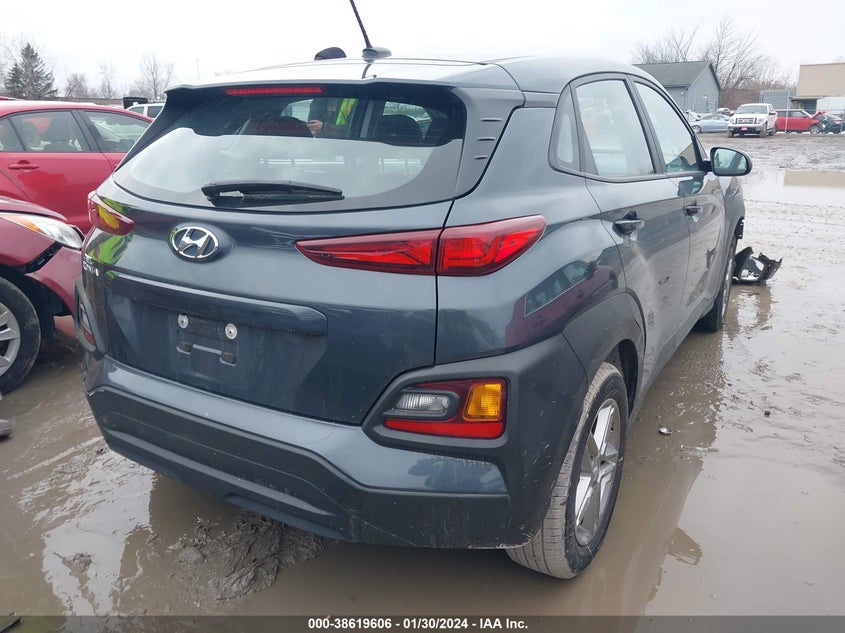 VIN KM8K12AA0MU647582 2021 HYUNDAI KONA SE