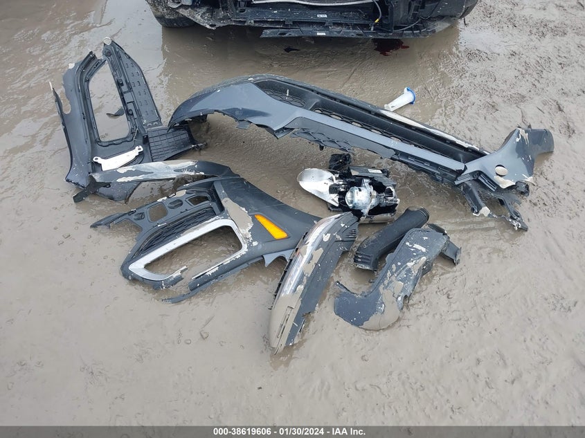 VIN KM8K12AA0MU647582 2021 HYUNDAI KONA SE