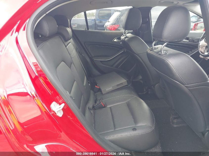 2015 MERCEDES-BENZ GLA 250 - WDCTG4EB9FJ188248