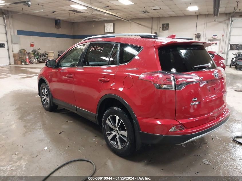 2017 TOYOTA RAV4 XLE - JTMRFREV5HJ111616
