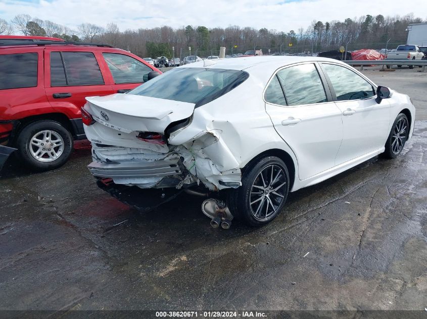 2022 TOYOTA CAMRY SE - 4T1G11AK1NU045641