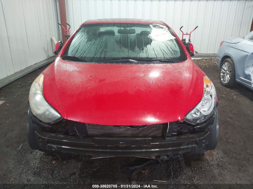 2013 HYUNDAI ELANTRA SE - KMHDH6AE7DU003530