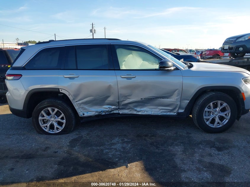 VIN 1C4RJHBG0N8553592 2022 JEEP GRAND CHEROKEE LIMITED 4X4