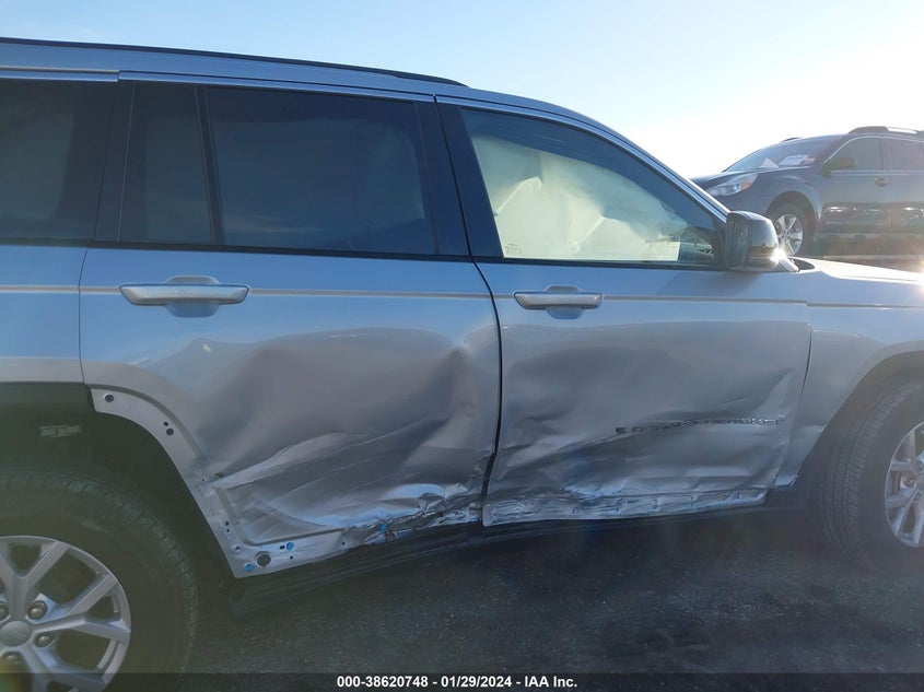 VIN 1C4RJHBG0N8553592 2022 JEEP GRAND CHEROKEE LIMITED 4X4