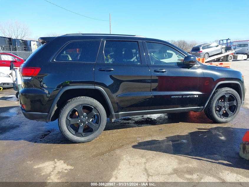 VIN 1C4RJFAG2KC784511 2019 JEEP GRAND CHEROKEE UPLAND 4X4