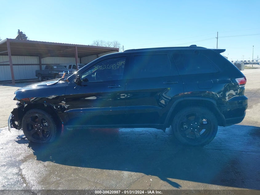 VIN 1C4RJFAG2KC784511 2019 JEEP GRAND CHEROKEE UPLAND 4X4
