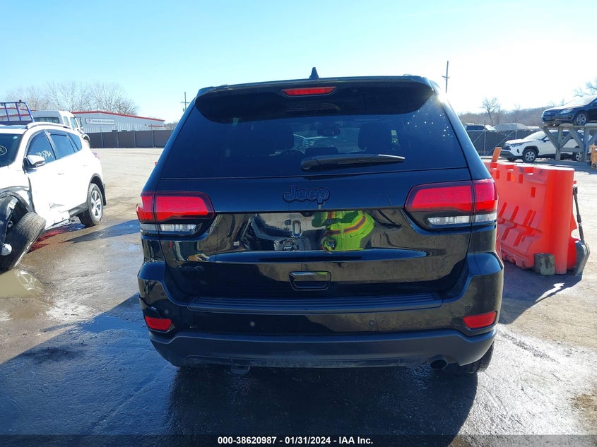 VIN 1C4RJFAG2KC784511 2019 JEEP GRAND CHEROKEE UPLAND 4X4