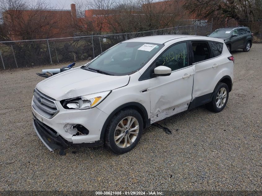 2017 FORD ESCAPE SE - 1FMCU0G95HUE89839