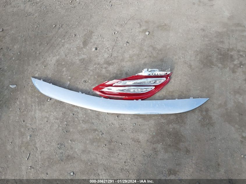 2014 MERCEDES-BENZ S 550 WDDUG8CB9EA022742