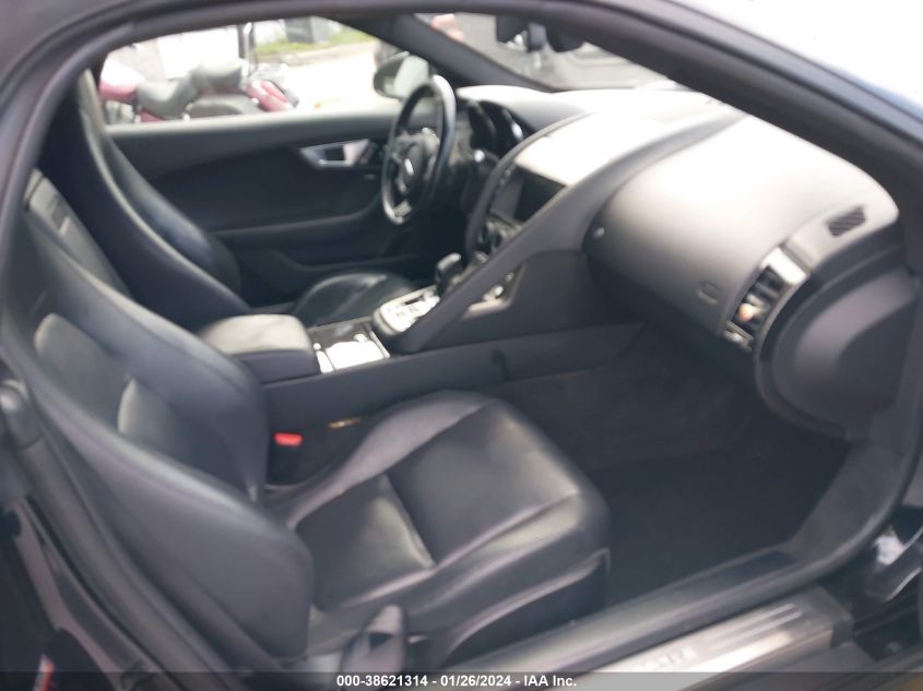 2016 JAGUAR F-TYPE SAJWA6ET6G8K20687