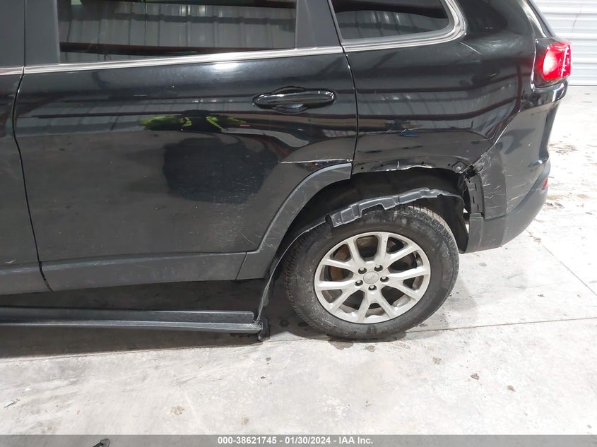 VIN 1C4PJMCB3HW575136 2017 JEEP CHEROKEE LATITUDE