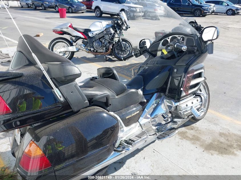 2004 HONDA GL1800 1HFSC47054A300622