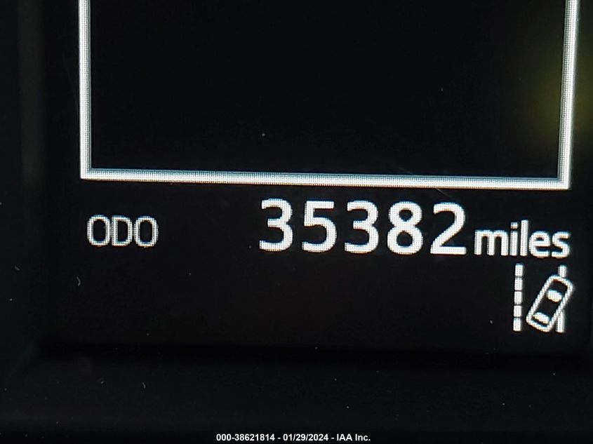 2017 TOYOTA RAV4 XLE - JTMWFREV2HJ144009