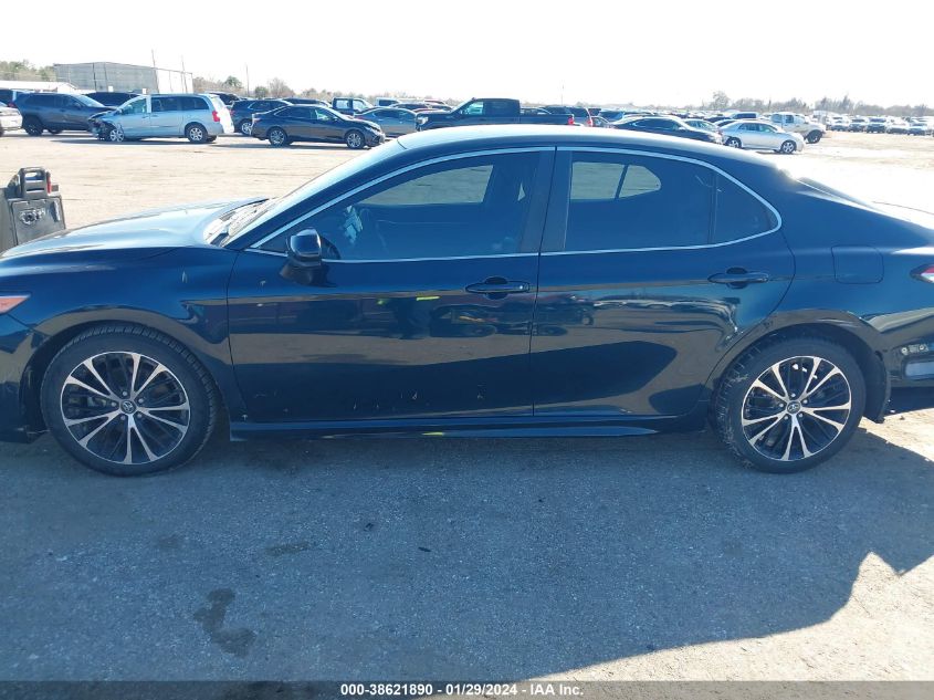 2018 TOYOTA CAMRY SE - 4T1B11HK8JU558587