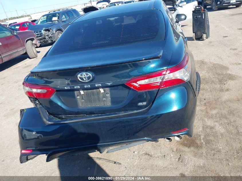2018 TOYOTA CAMRY SE - 4T1B11HK8JU558587