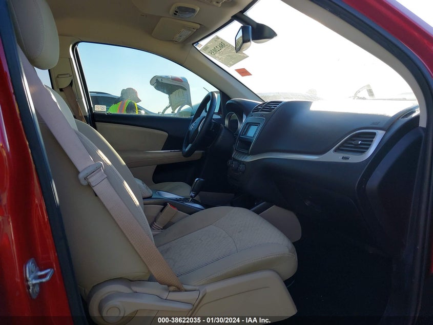 VIN 3C4PDCAB1JT533743 2018 DODGE JOURNEY SE