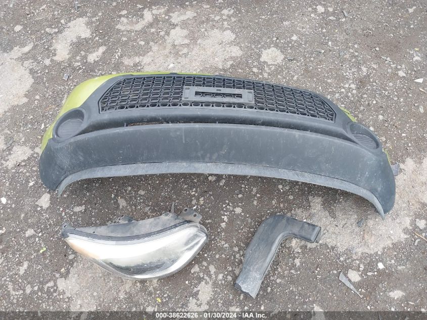2014 KIA SOUL + - KNDJP3A56E7039282