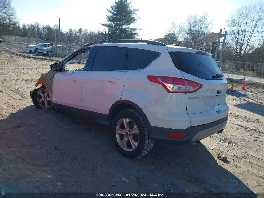 2016 FORD ESCAPE SE - 1FMCU0GXXGUC08812