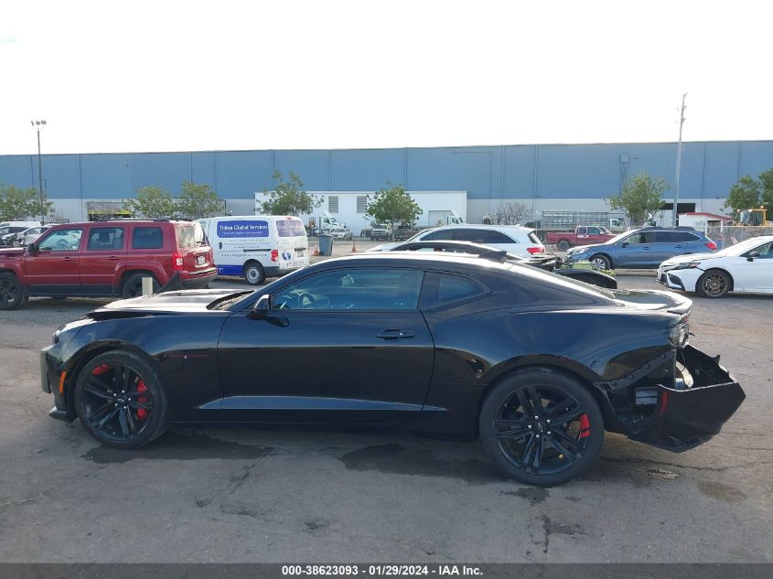 2021 CHEVROLET CAMARO RWD  LT1 - 1G1FE1R72M0140843