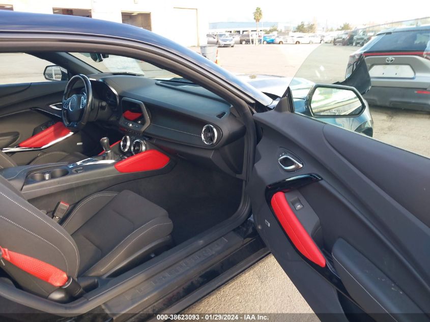 2021 CHEVROLET CAMARO RWD  LT1 - 1G1FE1R72M0140843