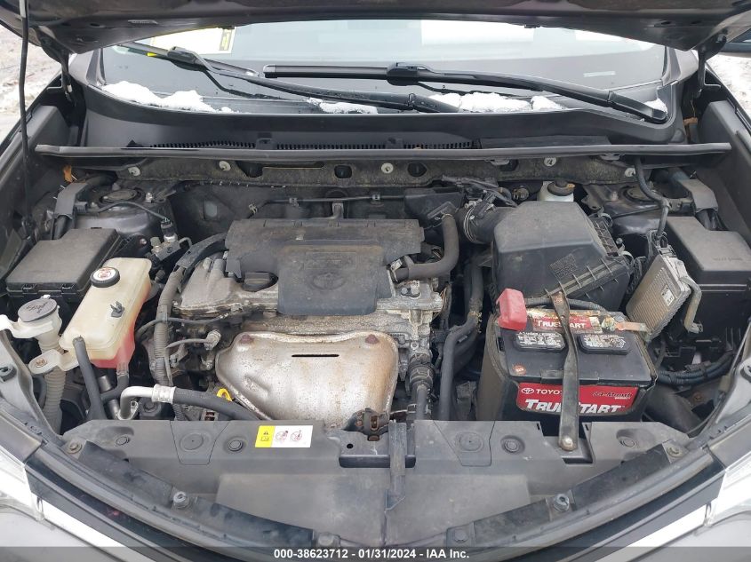 2017 TOYOTA RAV4 XLE - JTMRFREV5HJ137004