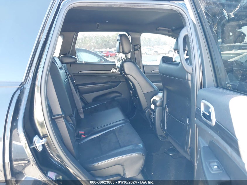 VIN 1C4RJFAG2KC692766 2019 JEEP GRAND CHEROKEE LAREDO
